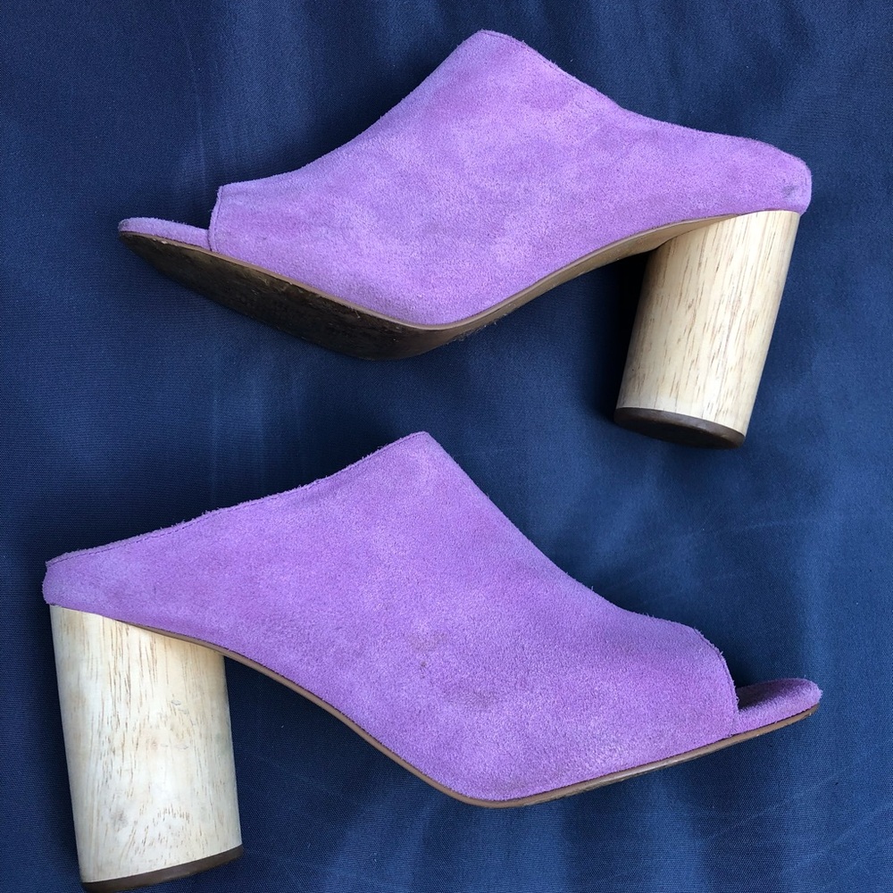 Urban Outfitters Women’s Size 10 Purple Suede  Wooden Heel Mule Clog Shoe